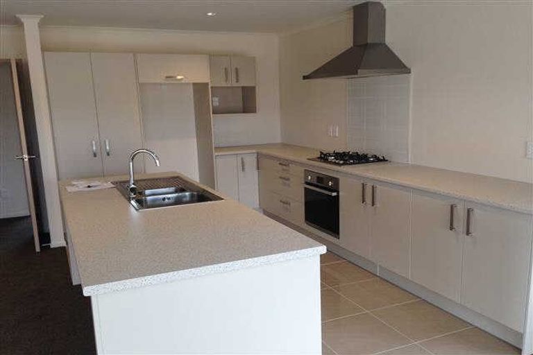 Photo of property in 2 Derwent Place, Flagstaff, Hamilton, 3210