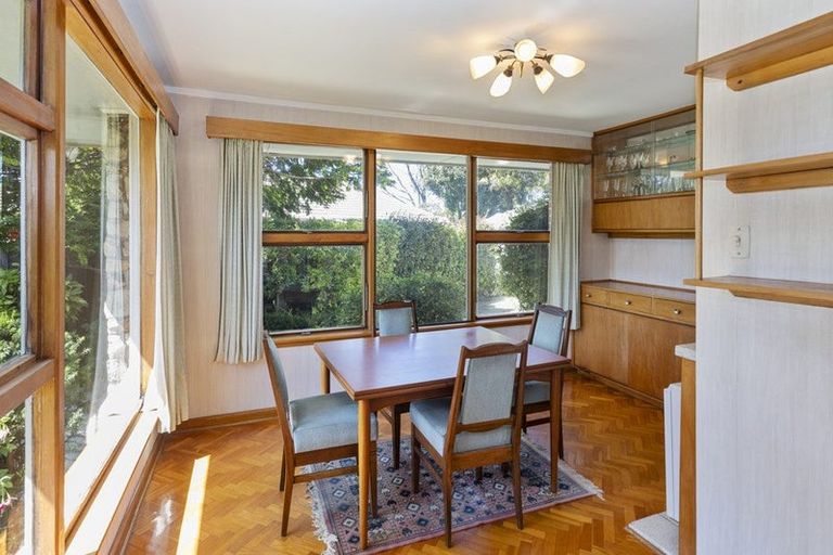 Photo of property in 6 Rochford Place, Bryndwr, Christchurch, 8052