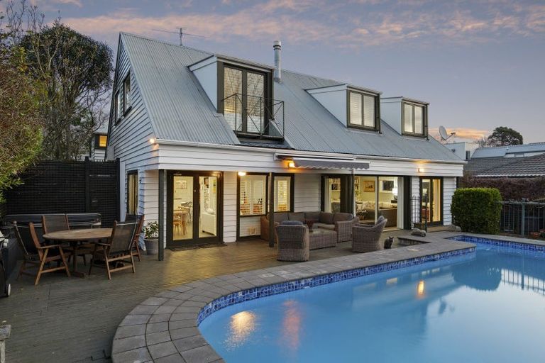 Photo of property in 63 Glandovey Road, Fendalton, Christchurch, 8052