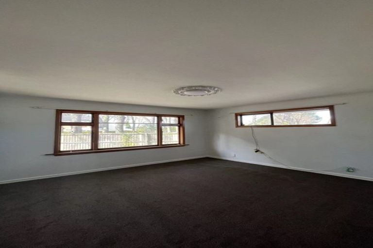 Photo of property in 54 Main South Road, Sockburn, Christchurch, 8042