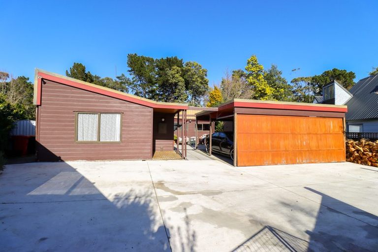 Photo of property in 5 Fernwood Place, Fitzherbert, Palmerston North, 4410