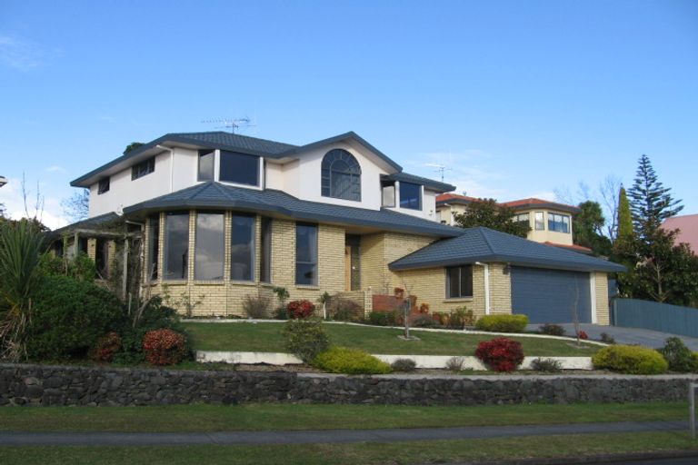 Photo of property in 12 Tironui Terrace, Western Heights, Hamilton, 3200