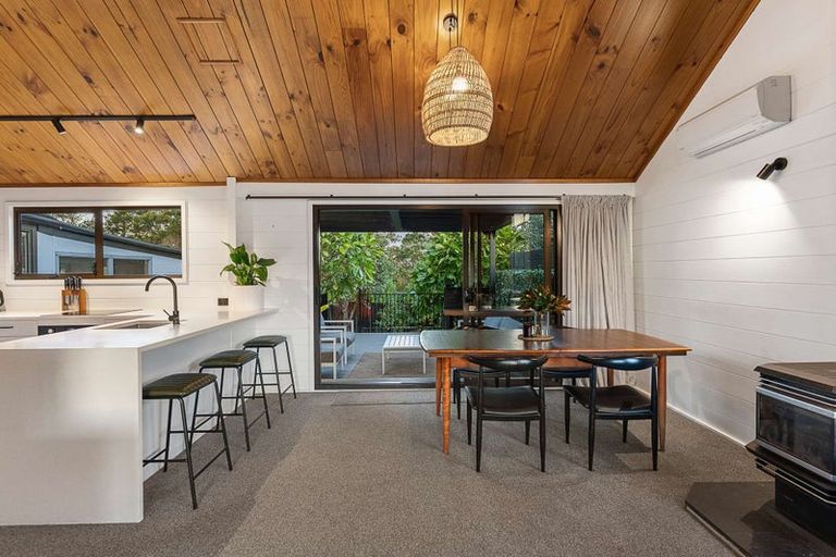 Photo of property in 20 Taitapu Street, Massey, Auckland, 0614