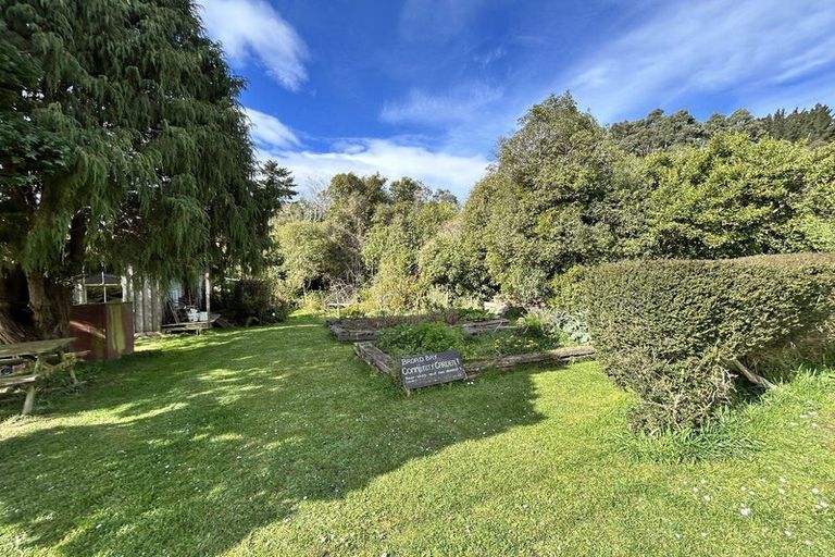 Photo of property in 3 Clearwater Street, Broad Bay, Dunedin, 9014