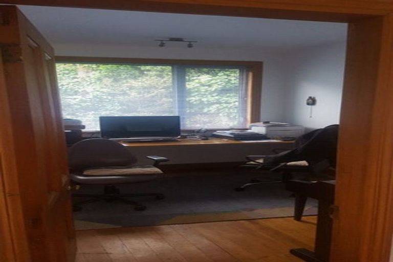 Photo of property in 34 Moana Road, Days Bay, Lower Hutt, 5013