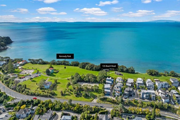 Photo of property in 135 Beach Road, Castor Bay, Auckland, 0620