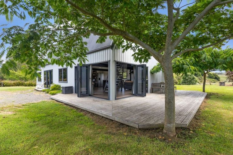 Photo of property in 10 Strong Road, Te Pahu, Hamilton, 3285