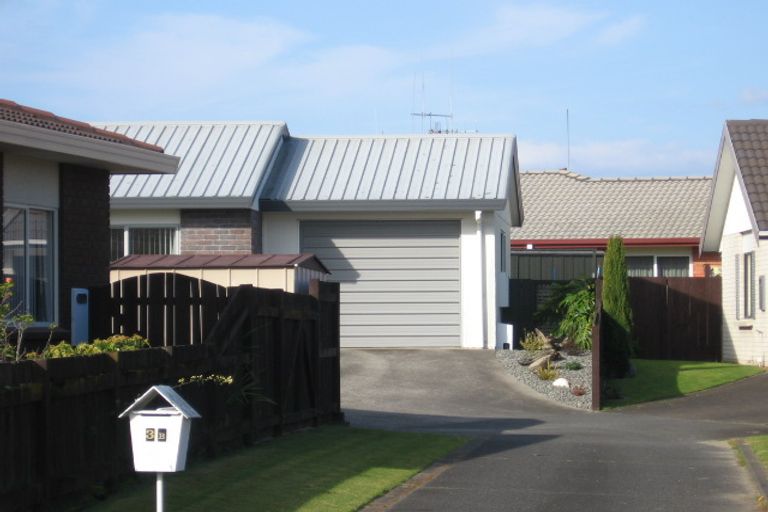 Photo of property in 7 Balmacewen Place, Mount Maunganui, 3116