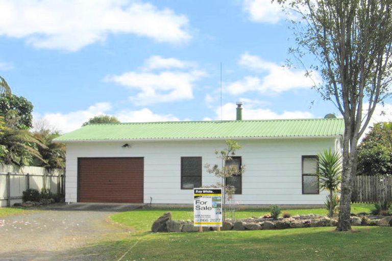 Photo of property in 30 Catherine Crescent, Whitianga, 3510