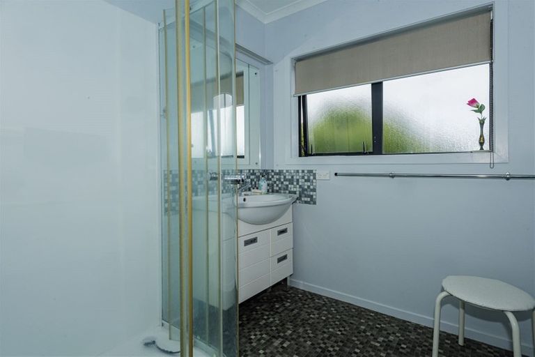 Photo of property in 56 Pebble Beach Boulevard, Te Kamo, Whangarei, 0112