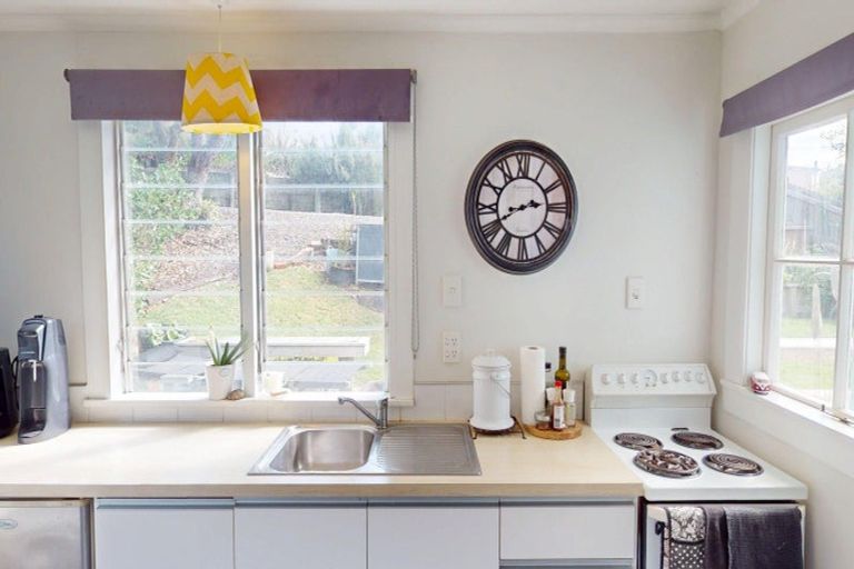 Photo of property in 4 Gloucester Street, Waitarere Beach, Levin, 5510