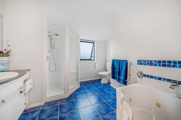 Photo of property in 21a Edmund Hillary Avenue, Papakura, 2110