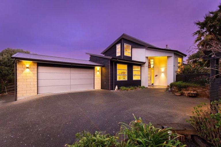 Photo of property in 23a Ruru Road, Otaihanga, Paraparaumu, 5036