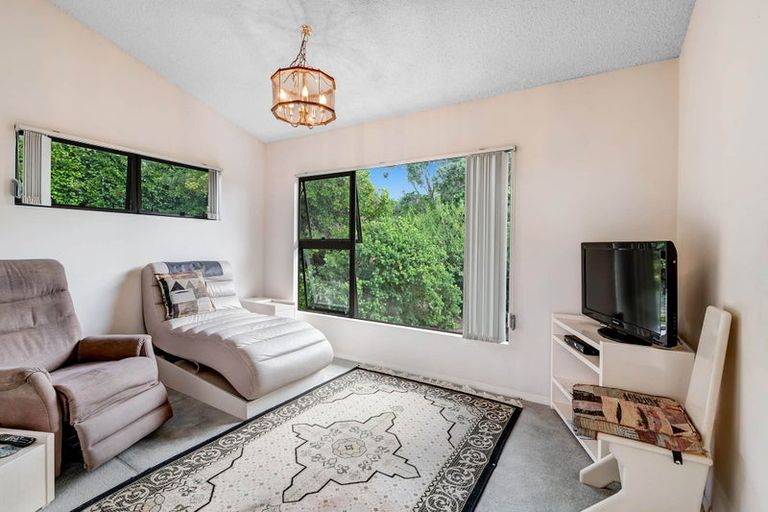 Photo of property in 91 Shakespear Road, Army Bay, Whangaparaoa, 0930