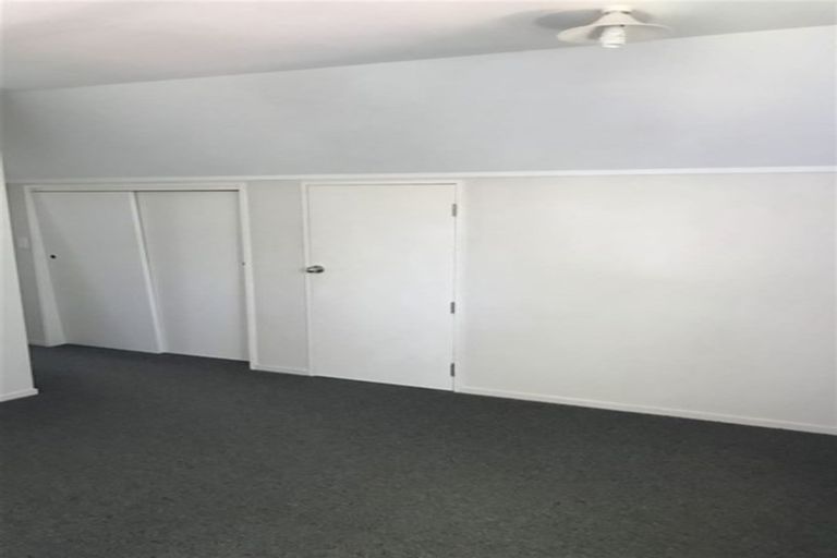 Photo of property in 15a Brocas Avenue, Hillcrest, Hamilton, 3216