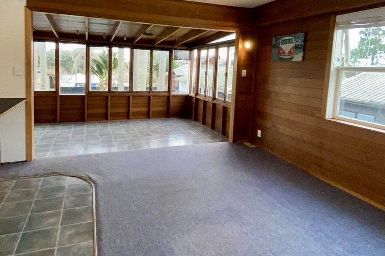 Photo of property in 80 Ngataringa Road, Devonport, Auckland, 0624