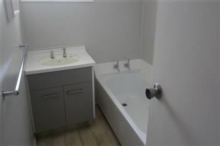 Photo of property in 367 Mahia Road, Weymouth, Auckland, 2103