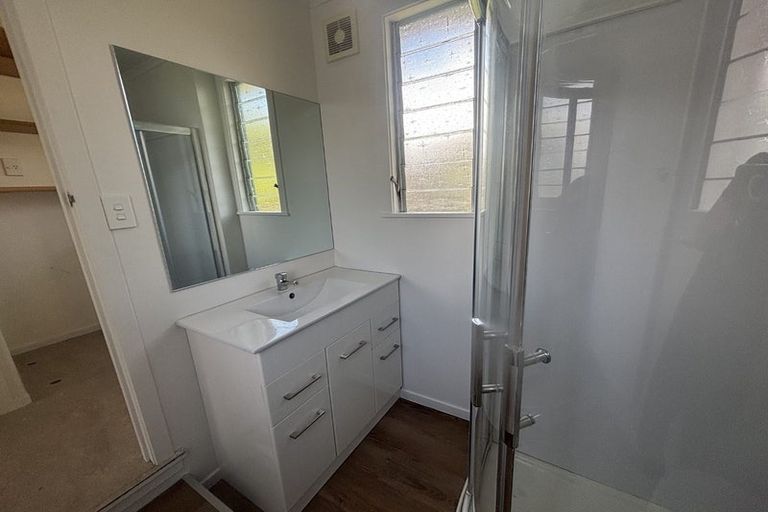 Photo of property in 4/37 Eskdale Road, Birkdale, Auckland, 0626