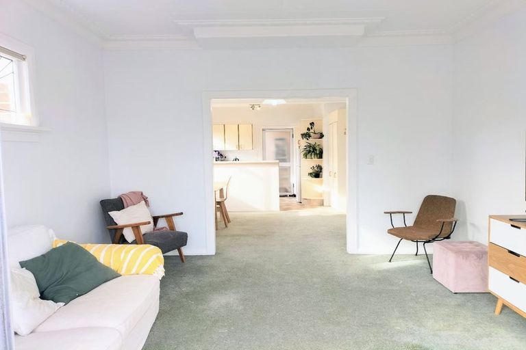 Photo of property in 22 Wharfdale Street, Macandrew Bay, Dunedin, 9014