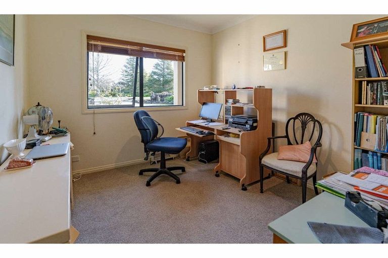 Photo of property in 28 Davis Strongman Place, Kerikeri, 0293