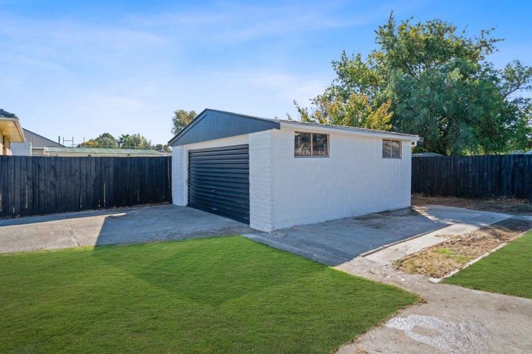 Photo of property in 6 Ariel Place, Aranui, Christchurch, 8061