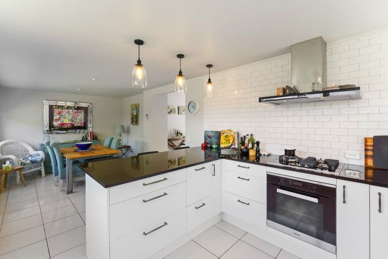 Photo of property in 56b Rahui Road, Otaki, 5512