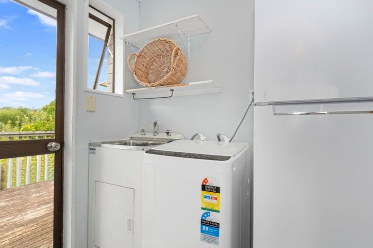 Photo of property in 18 James Cook Drive, Welcome Bay, Tauranga, 3112