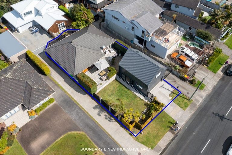 Photo of property in 1/8 Waller Avenue, Bucklands Beach, Auckland, 2012