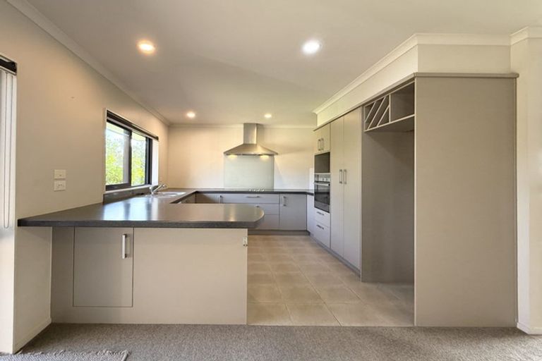 Photo of property in 1 Barwick Place, Stanmore Bay, Whangaparaoa, 0932