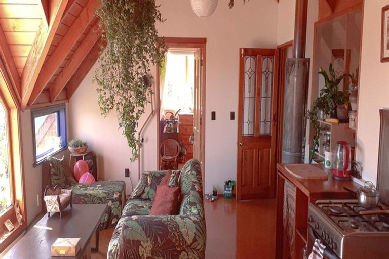 Photo of property in 122 Lone Kauri Road, Karekare, New Lynn, 0772