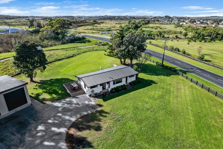 Photo of property in 67 Mosston Road, Castlecliff, Whanganui, 4501