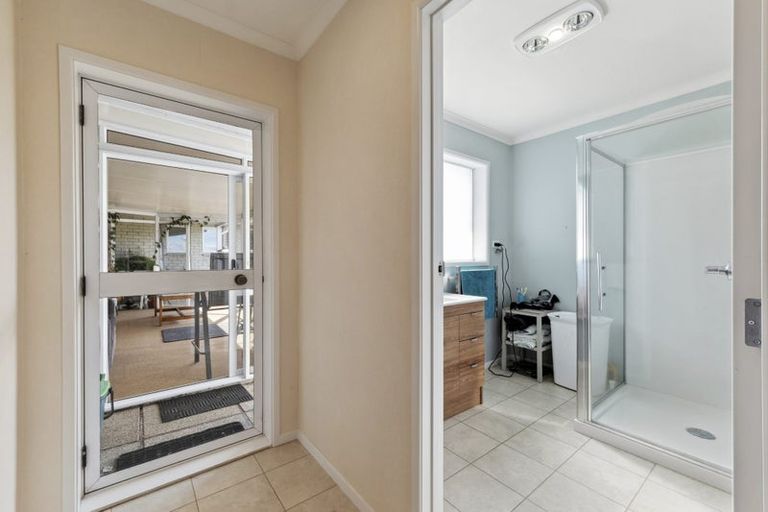 Photo of property in 25 Windsor Road, Inglewood, 4386