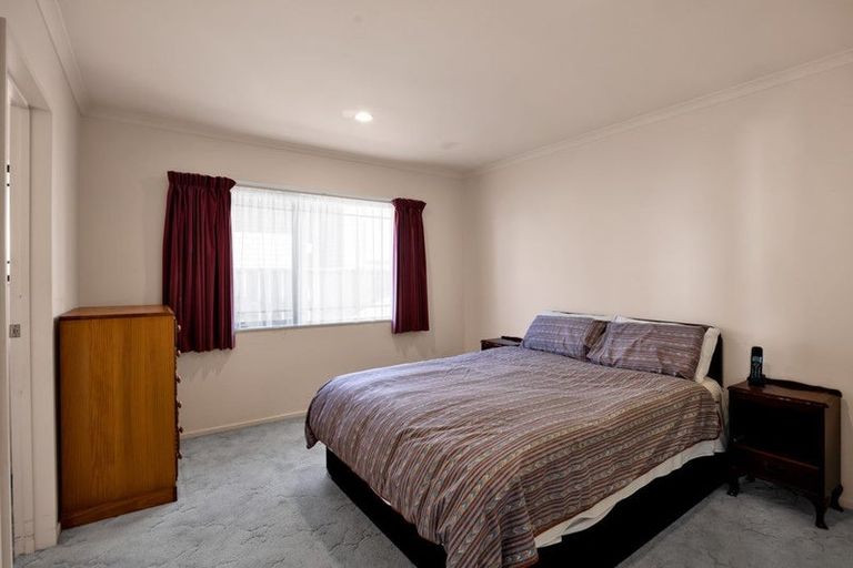 Photo of property in 144 Lemon Street, Strandon, New Plymouth, 4312