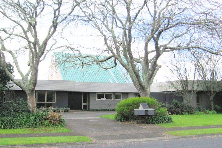 Photo of property in 10 Wilfred Street, St Andrews, Hamilton, 3200