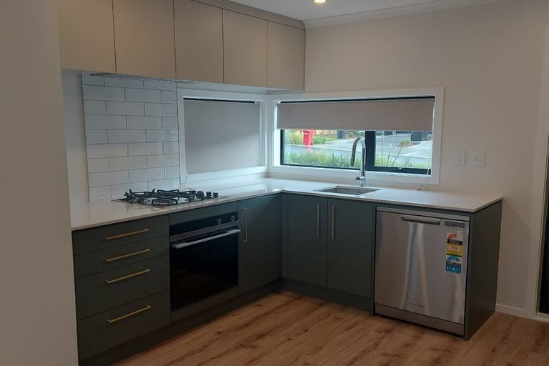 Photo of property in 6 Doug Jensen Street, Wallaceville, Upper Hutt, 5018