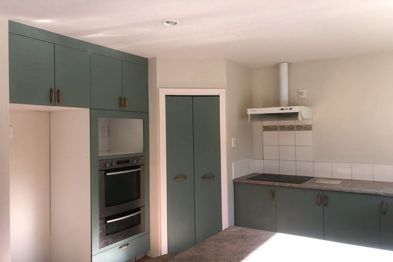 Photo of property in 45 Showgate Avenue, Sockburn, Christchurch, 8042