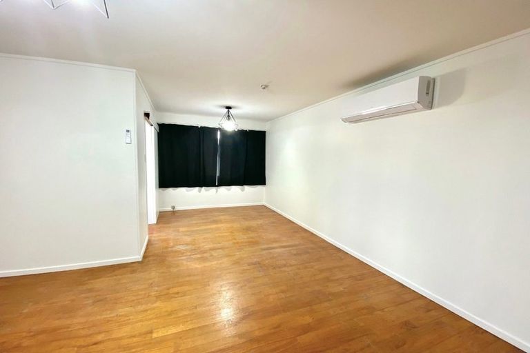 Photo of property in 48 Aarts Avenue, Manurewa, Auckland, 2102