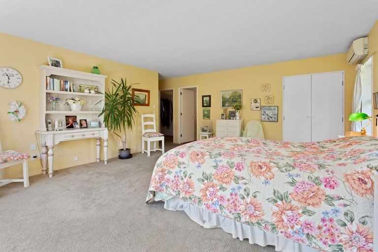 Photo of property in 127 West Belt, Rangiora, 7400