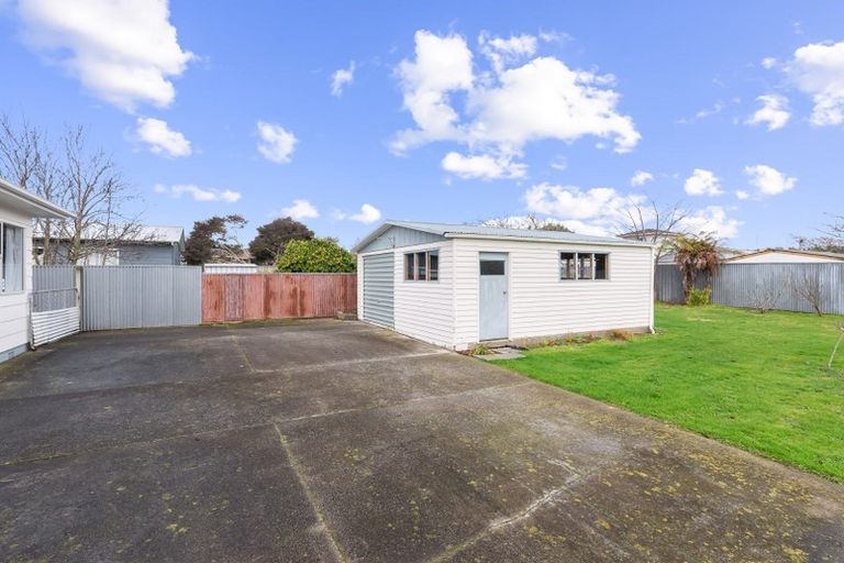Photo of property in 26 Stirling Street, Levin, 5510