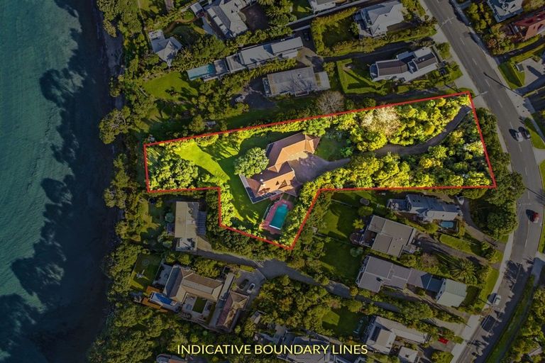 Photo of property in 173 Beach Road, Castor Bay, Auckland, 0620