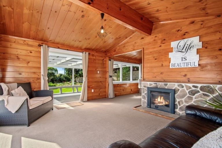 Photo of property in 202 Welcome Bay Road, Welcome Bay, Tauranga, 3112