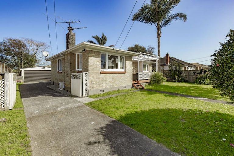 Photo of property in 15 Sheehan Avenue, Papakura, 2110