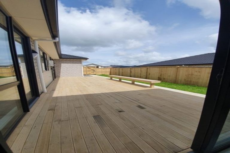 Photo of property in 26 Peter Bourne Drive, Pokeno, 2402