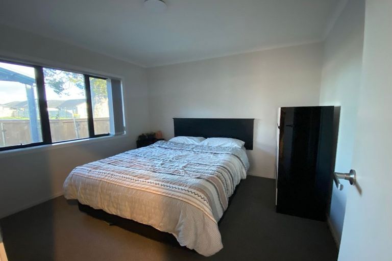 Photo of property in 27 Sapwood Crescent, Takanini, 2110