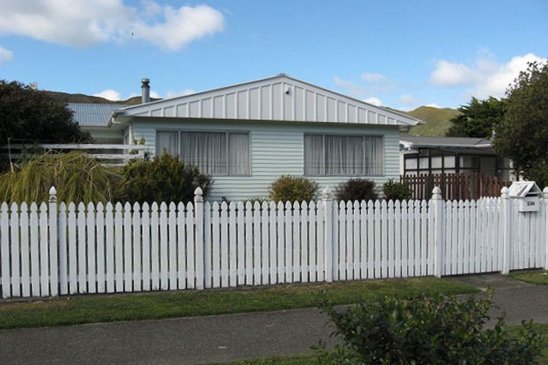 Photo of property in 236 Wellington Road, Wainuiomata, Lower Hutt, 5014