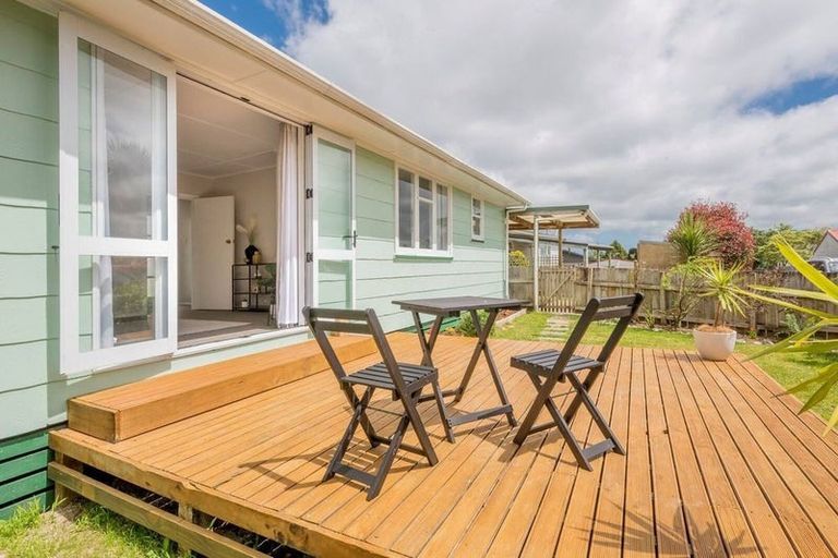 Photo of property in 12c Vincent Drive, Levin, 5510