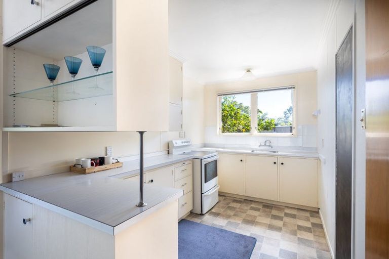 Photo of property in 16b Te Mete Terrace, Merrilands, New Plymouth, 4312