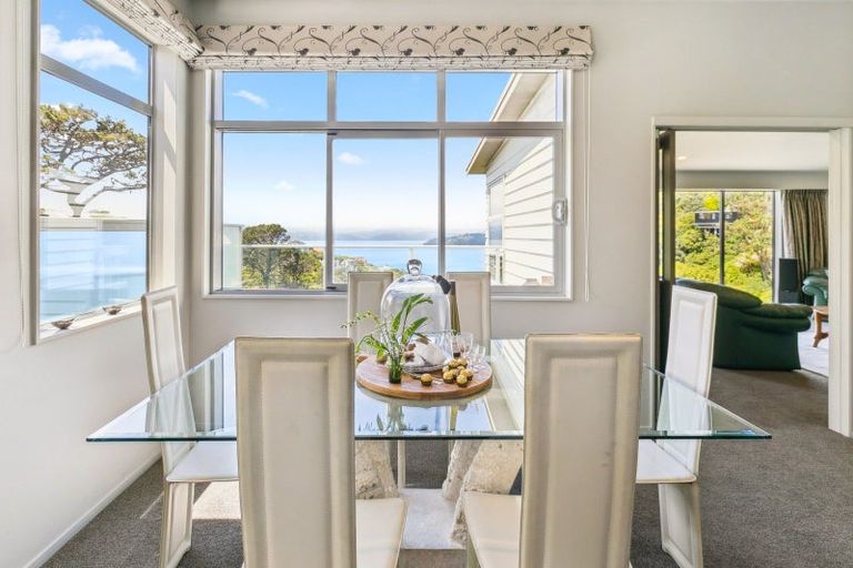 Photo of property in 77a Nicholson Road, Khandallah, Wellington, 6035