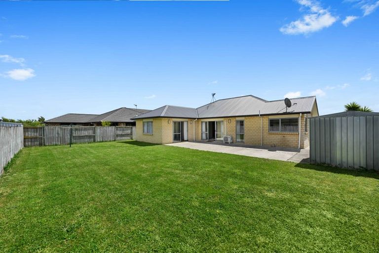 Photo of property in 22 Hector Drive, Rototuna North, Hamilton, 3210