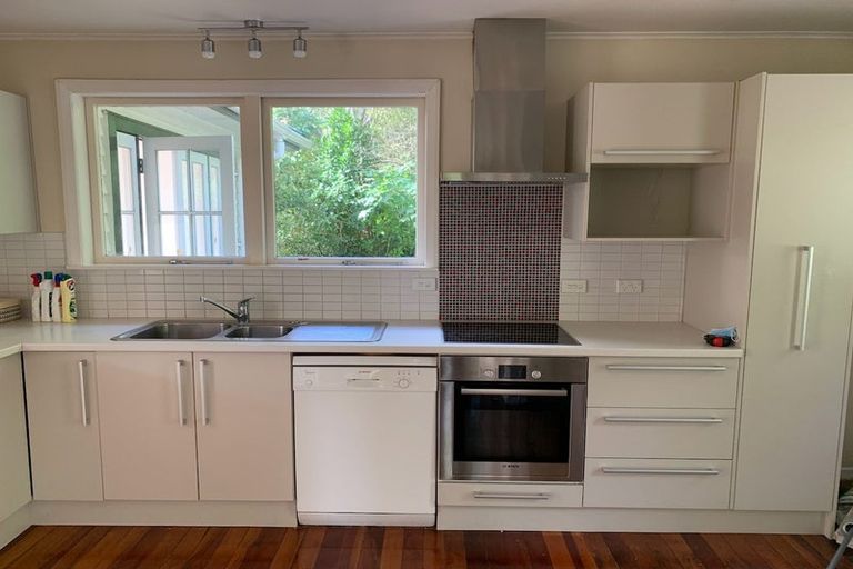 Photo of property in 152 Helston Road, Paparangi, Wellington, 6037